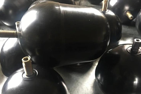 囊式蓄能器壓力嚴重降低？泄漏是主要原因！